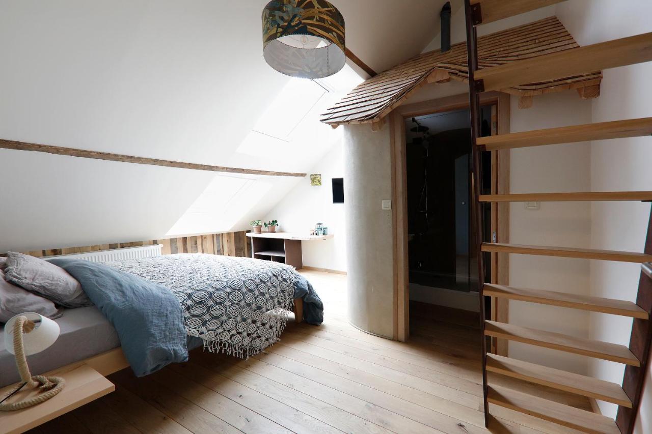 Bed and Breakfast Cochlea Marche-en-Famenne Exterior foto